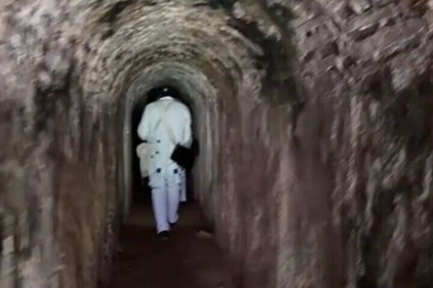 Tunnel to Dungeon