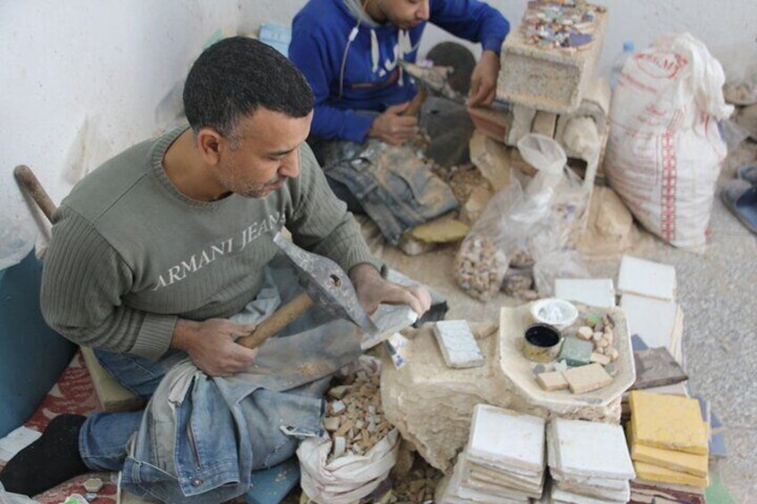 Shopping and Factory Tour of Pottery and Zellige Mosaics in Fes