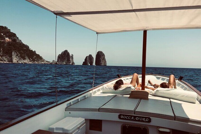 Capri Boat tour in 3 hours