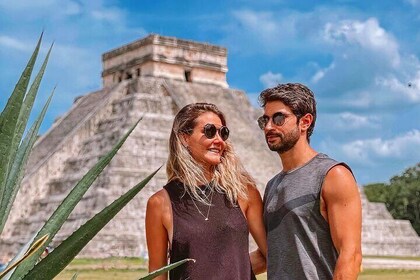 Excursión de día completo a Chichén Itzá, Cenote Maya y Buffet Regional