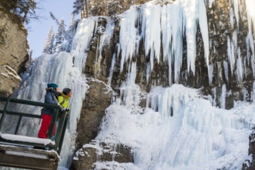 Johnston Canyon Private Guided Icewalk
