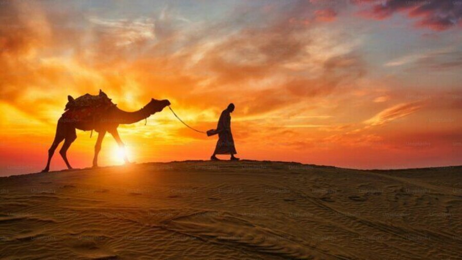 Ksar Ghilane and Tataouine Desert Sunset in 1 Day