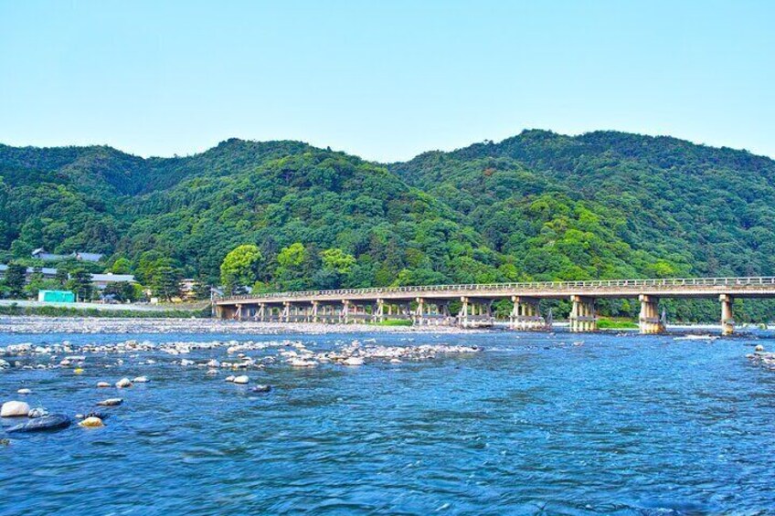 Arashiyama Sagano Romantic Train，Fushimi Inari Taisha & Nara Park