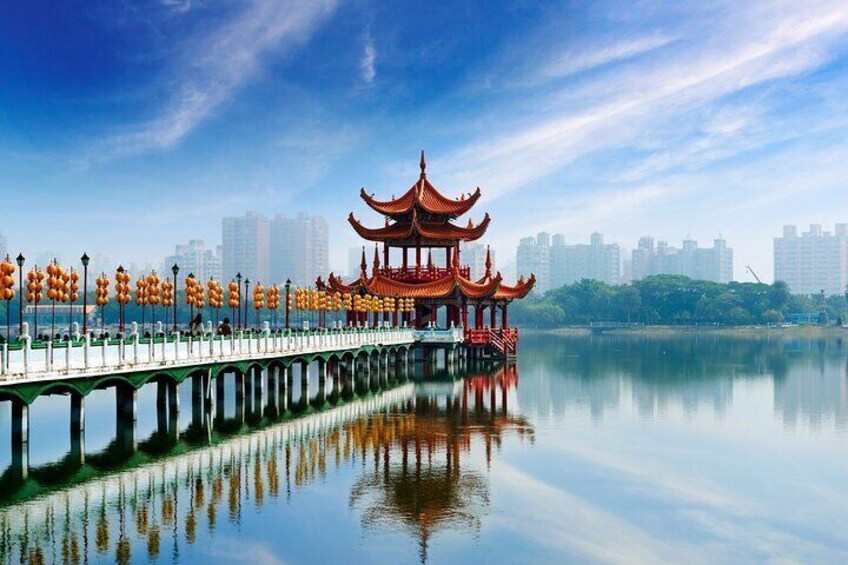 Private Tour Kaohsiung Full-Day