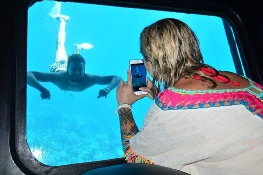 Hurghada Snorkeling and Semi-Submarine with transfer