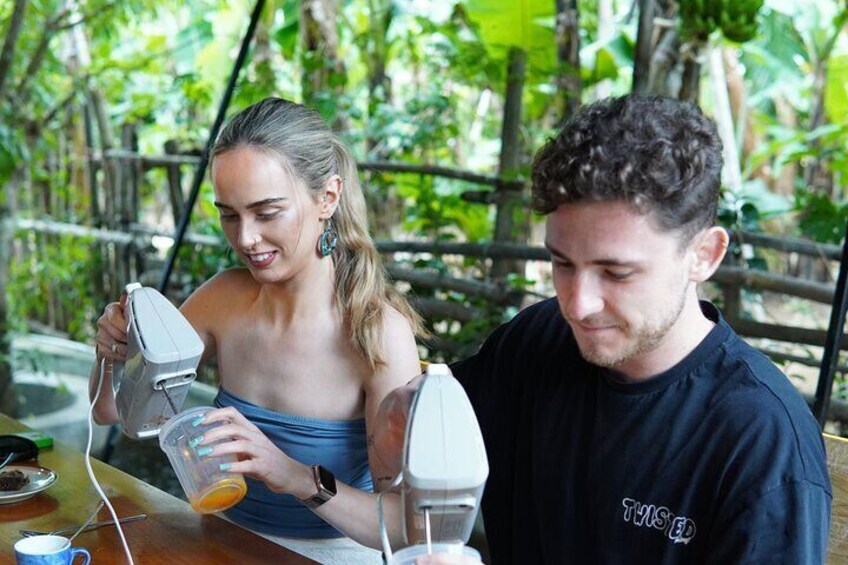 Coconut Egg Coffee Class in Hoi An