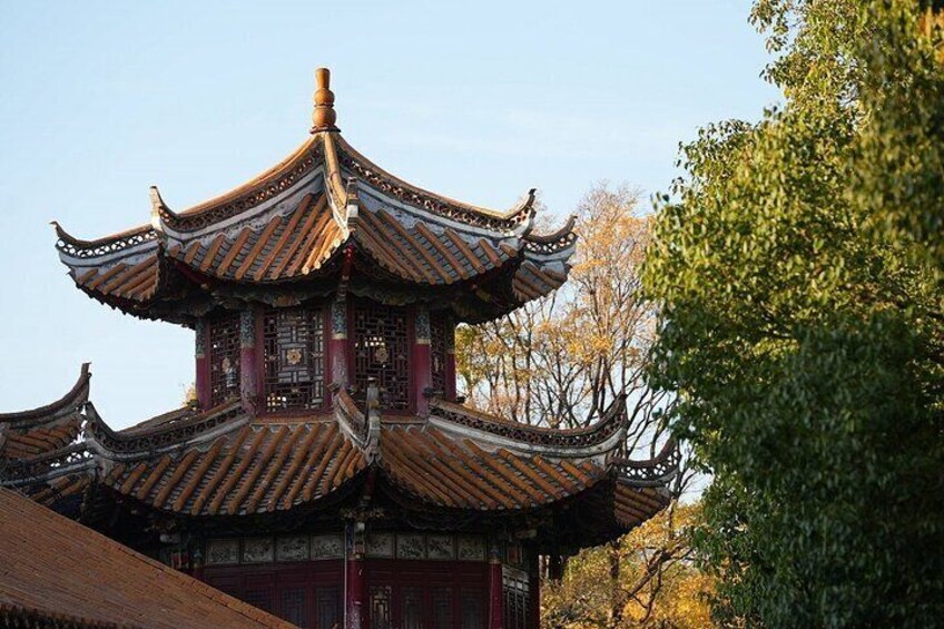 All Inclusive Kunming Tour to Stone Forest,Flower and Bird Market