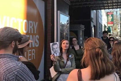 Chicago's Lincoln Park: Guns, Guitars & Gangster 2 Hour Tour