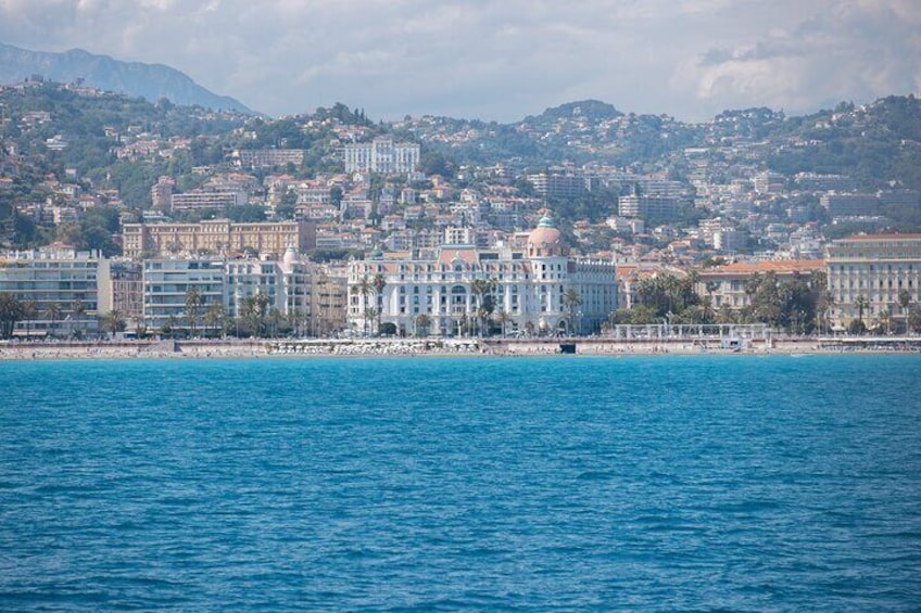 Morning Discovery in Catamaran Villefranche Cap Ferrat Nice