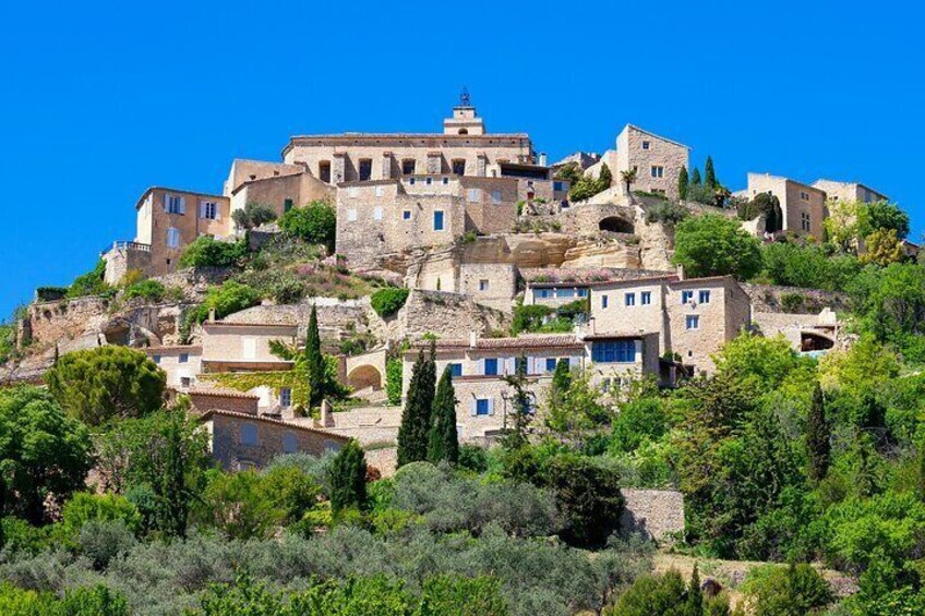 Explore Bastia in 60 minutes with a Local