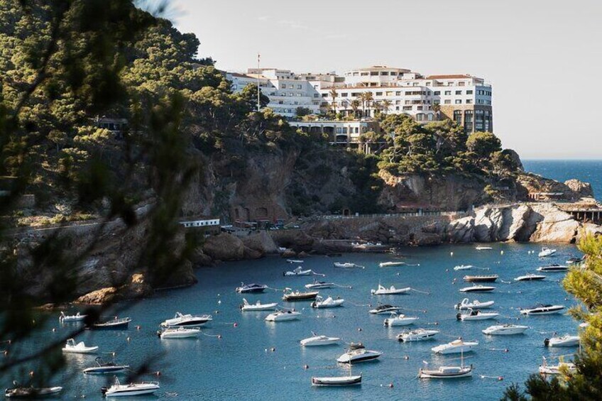 Explore Bastia in 60 minutes with a Local