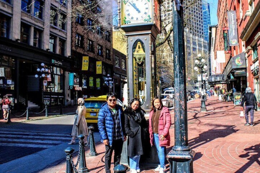 Exclusive Luxury Small Group Tour for Vancouver