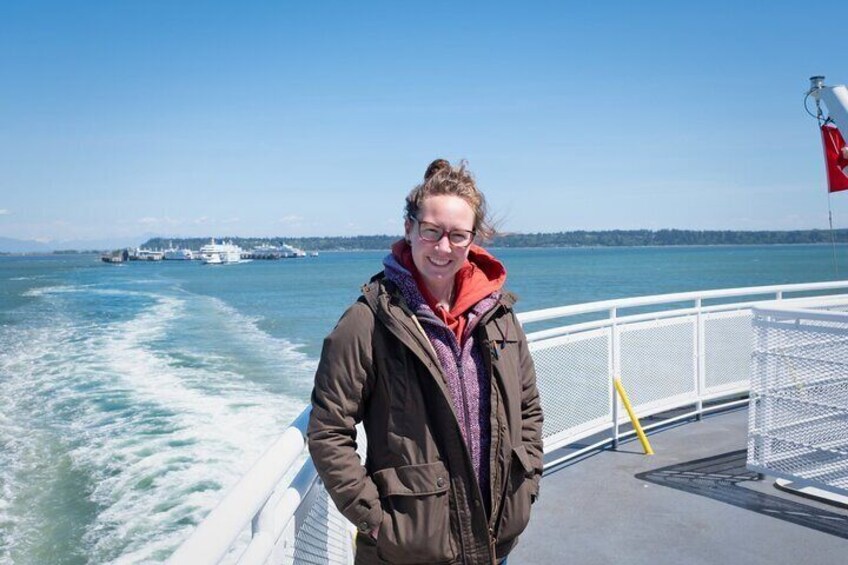 Vancouver City Private Walking Tour with Seal Boat Tour 