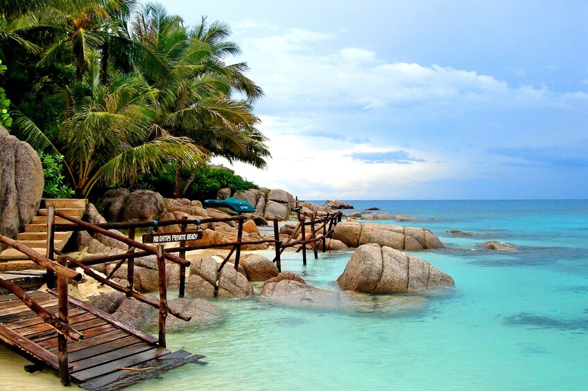 Premium Snorkel Spectacle to Koh Nanyuan & Koh Tao from Koh Phangan
