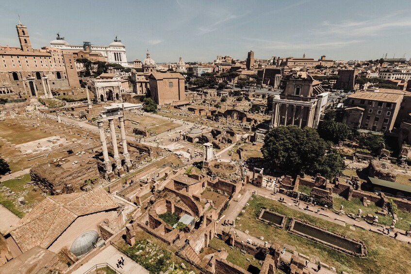 Colosseum Arena Floor & Roman Forum Express Tour