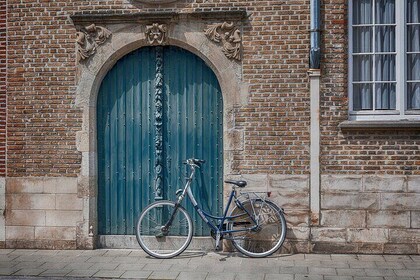 Tel Aviv-Jaffa Skyline Small Group Bike Tour