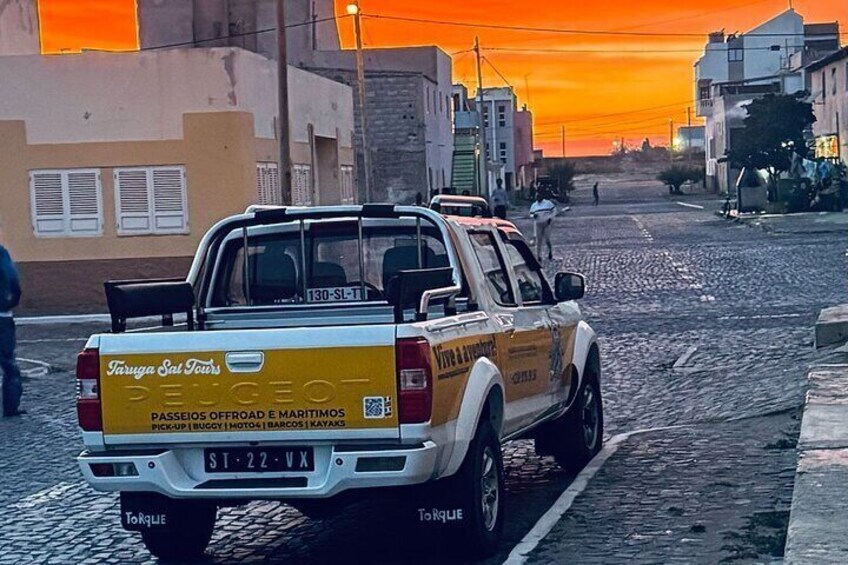 Santa Maria Return to the Island in Pick Up