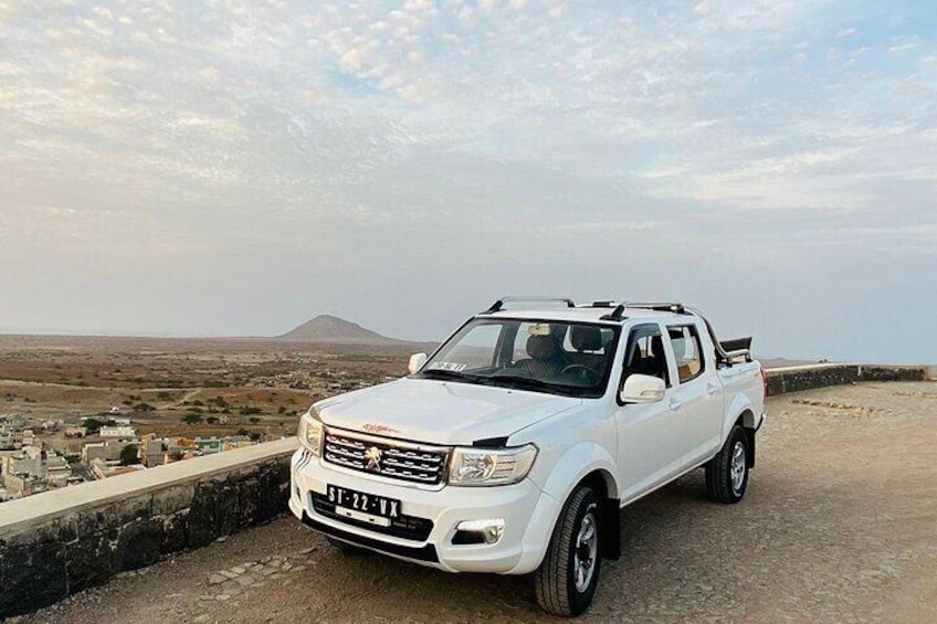 Santa Maria Return to the Island in Pick Up