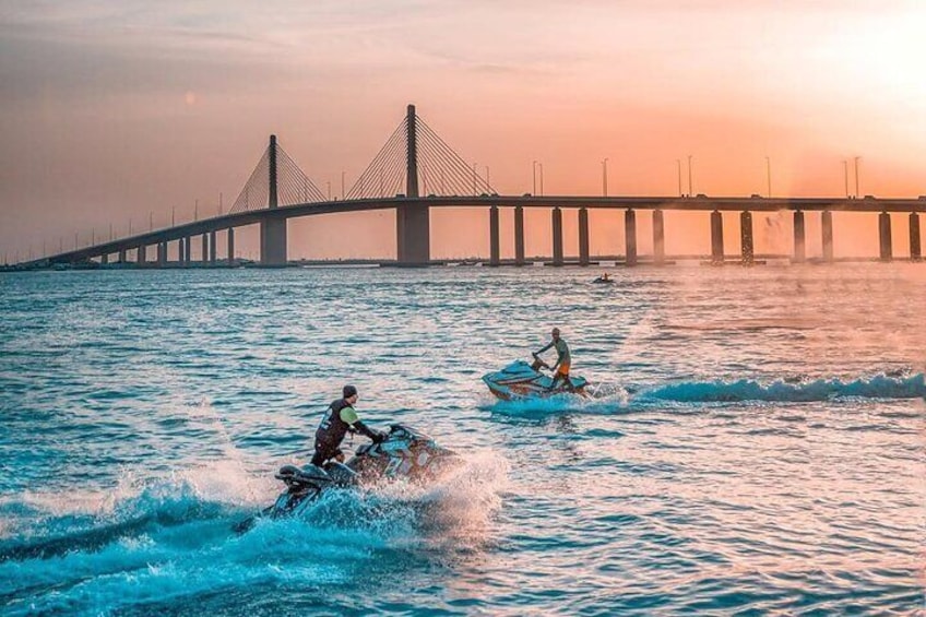 Private Jet Skiing Experience in Jumeirah Beach