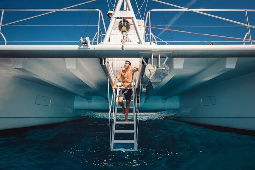 4-Hour Trip on Luxurious Catamaran from Puerto Rico