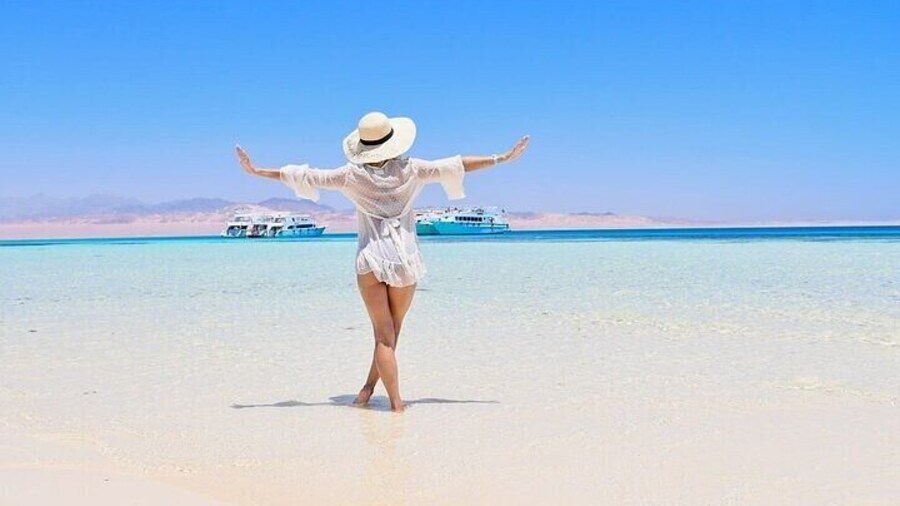 Snorkeling To Ras Mohammed And White Island By VIP Boat In Sharm