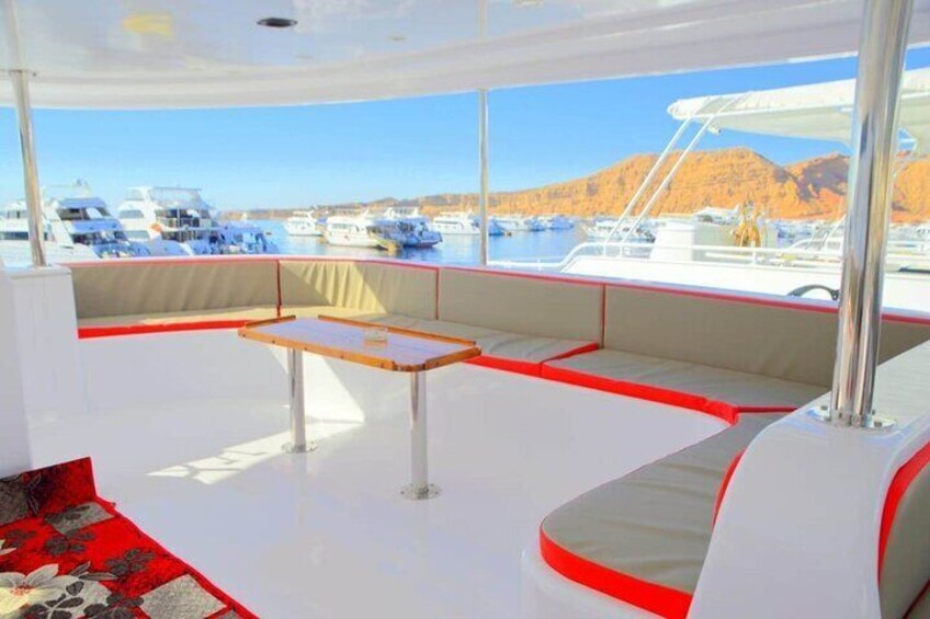 Snorkeling To Ras Mohammed And White Island By VIP Boat In Sharm