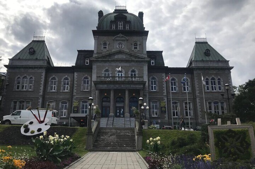 Sherbrooke Self Guided Walking Tour and Scavenger Hunt
