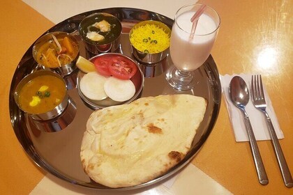 Mt Fuji and Hakone 1 Day Tour from Tokyo with Indian Thali Lunch