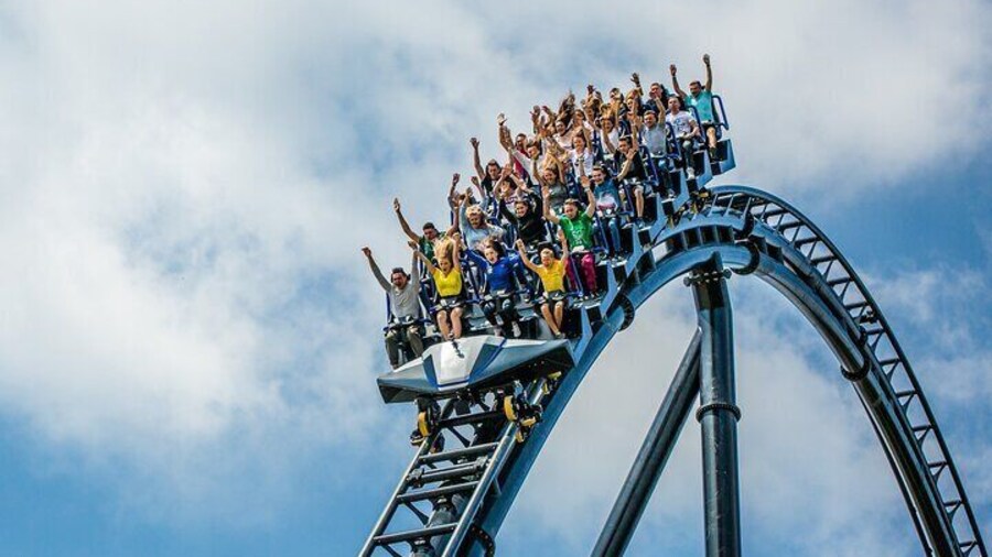 Energylandia Theme Park Ticket and Transportation From Krakow