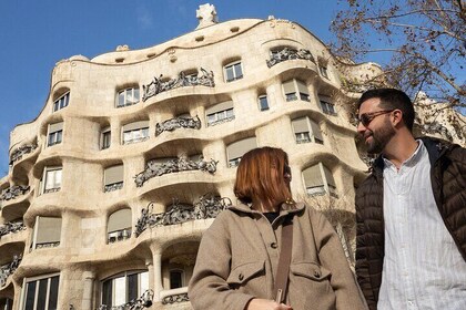 Barcelona Gaudi Small Group Tapas Tour, Casa Batllo & Casa Mila