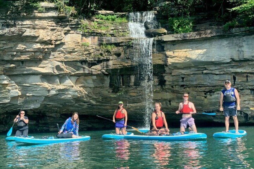 Hassle-free small group trips to Summersville Lake