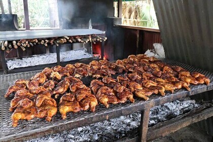 Bamboo Rafting and Jerk Chicken Stop with Souvenir Shopping