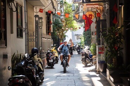 Hanoi E-Bike Tour - Where The Locals Live