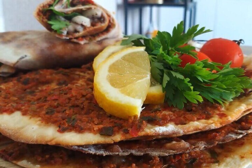 Lahmacun Turkish Pizza Cooking 