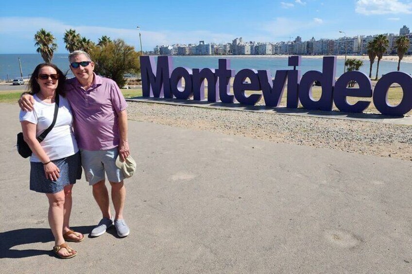 Explore Montevideo - Mini City Tour & Winery Experience!