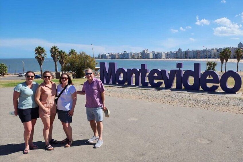 Explore Montevideo - Mini City Tour & Winery Experience!