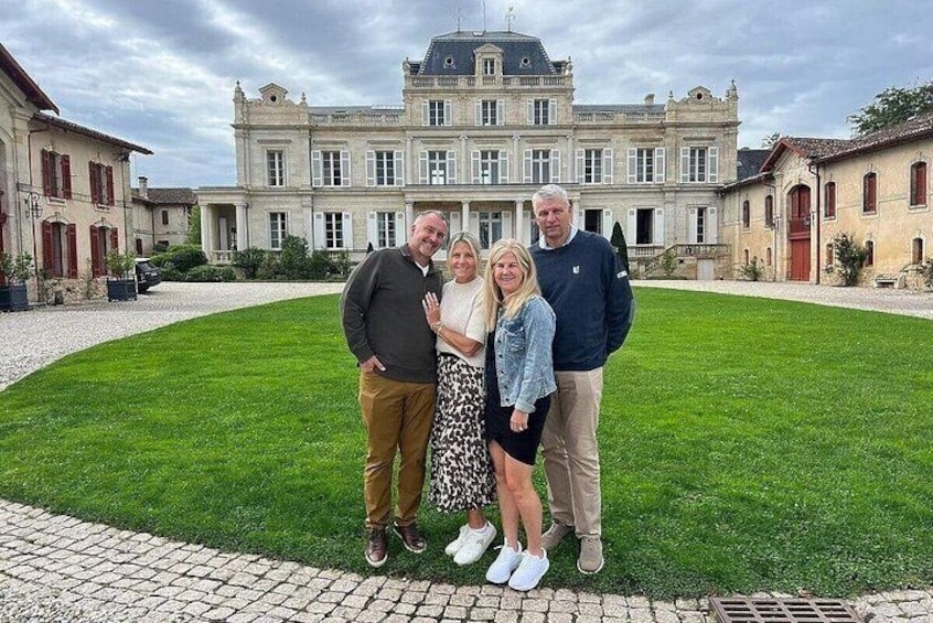 Médoc Morning Wine Tour from Bordeaux