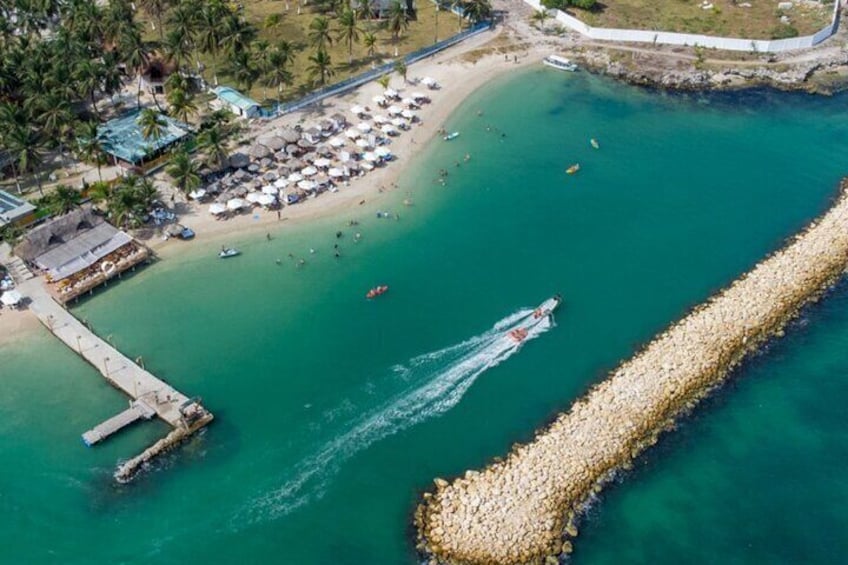 Palmarito Tour with Private Beach, Pools and Full Food