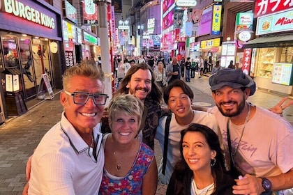 Tokio Shibuya Bar Oculto Local Izakaya y Karaoke Tour