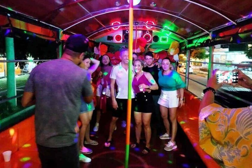Tour in Chiva Rumbera with Party and Fun Music in Cartagena