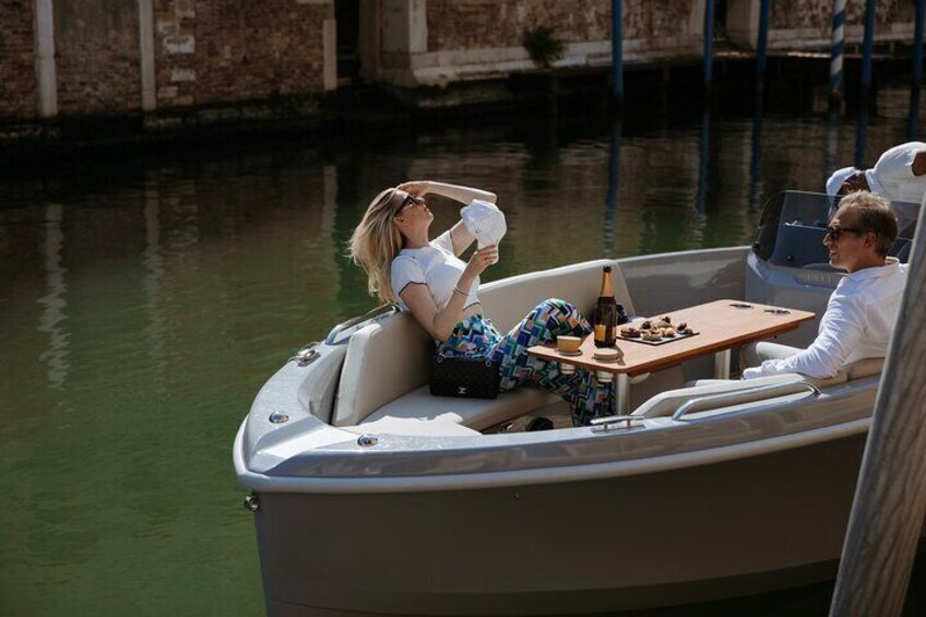 Venice Secret Canals on Electric Boat 