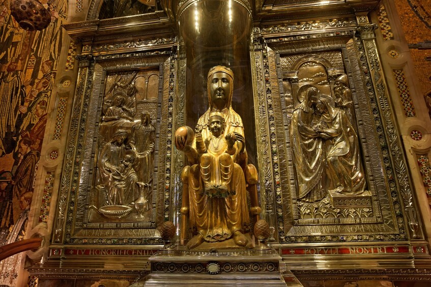 Montserrat Monastery Half-Day Tripr from Barcelona 