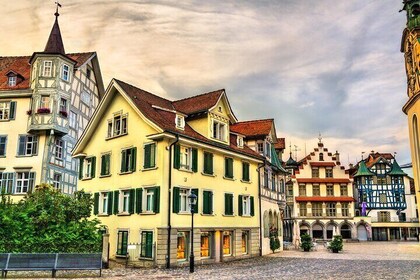 Explora Biel en 60 minutos con un Local