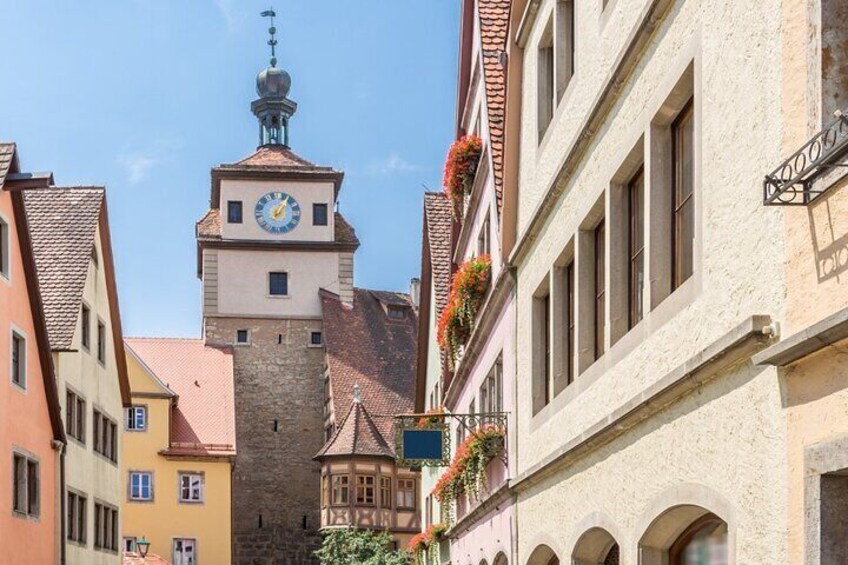 Explore Biel in 60 minutes with a Local