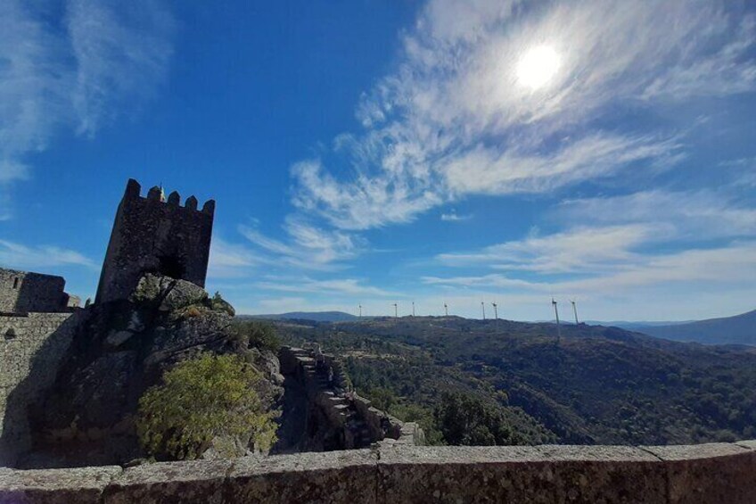 LUCKY CASTLE