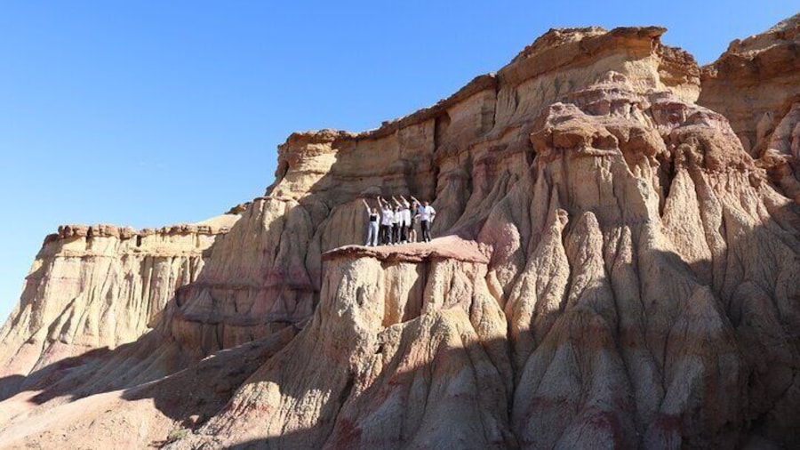 Our travelers at Tsagaan Suvarga