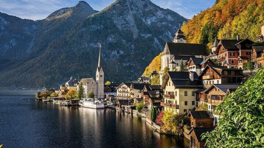 Salzburg Hallstatt Hluboka Castle Full Day Tour from Prague