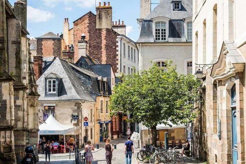Explore Rennes in 60 minutes with a Local