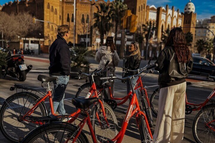 Barcelona Sights by Bike Private Tour