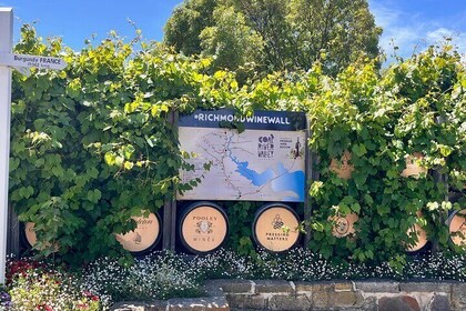 Private Winery Tour from Hobart